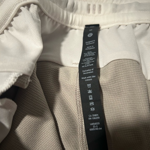 Lululemon Athletica Cream and Tan joggers - Picture 7 of 8